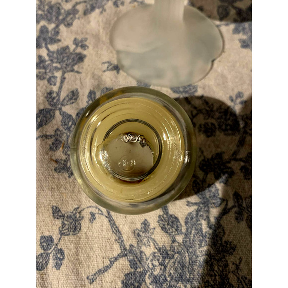 Vintage Avon Flowerfrost Collection Water Goblet and Candelette - Picture 4 of 5